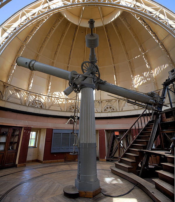 Grande lunette de l’Observatoire astronomique de Strasbourg, avec toit ouvert